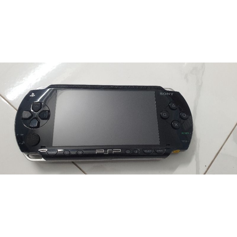 Máy chơi game Sony PSP 1000 đen