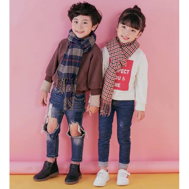 Khăn dạ cho bé trai bé gái_khăng choàng cổ kẻ dạ Hot 2023