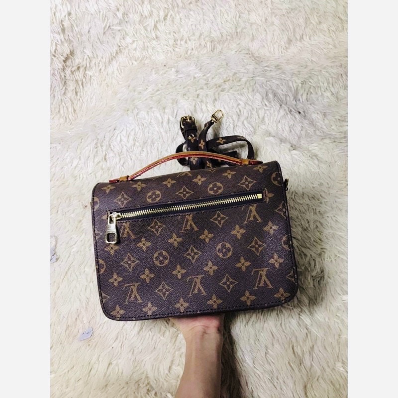 Túi xách lệ vi, siêu phẩm da thật đã ngả màu độ mới 96%