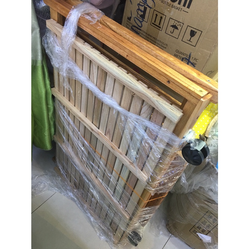 Cũi gỗ / Cụi gỗ có bánh xe cho bé yêu