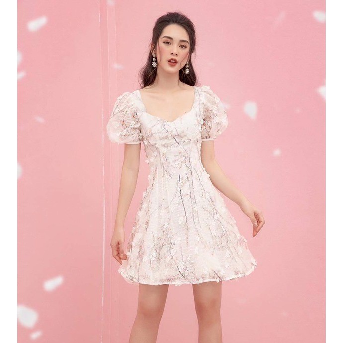 Đầm dự tiệc trễ vai Windy Dress đính hoa dáng xòe tay phồng sang chảnh