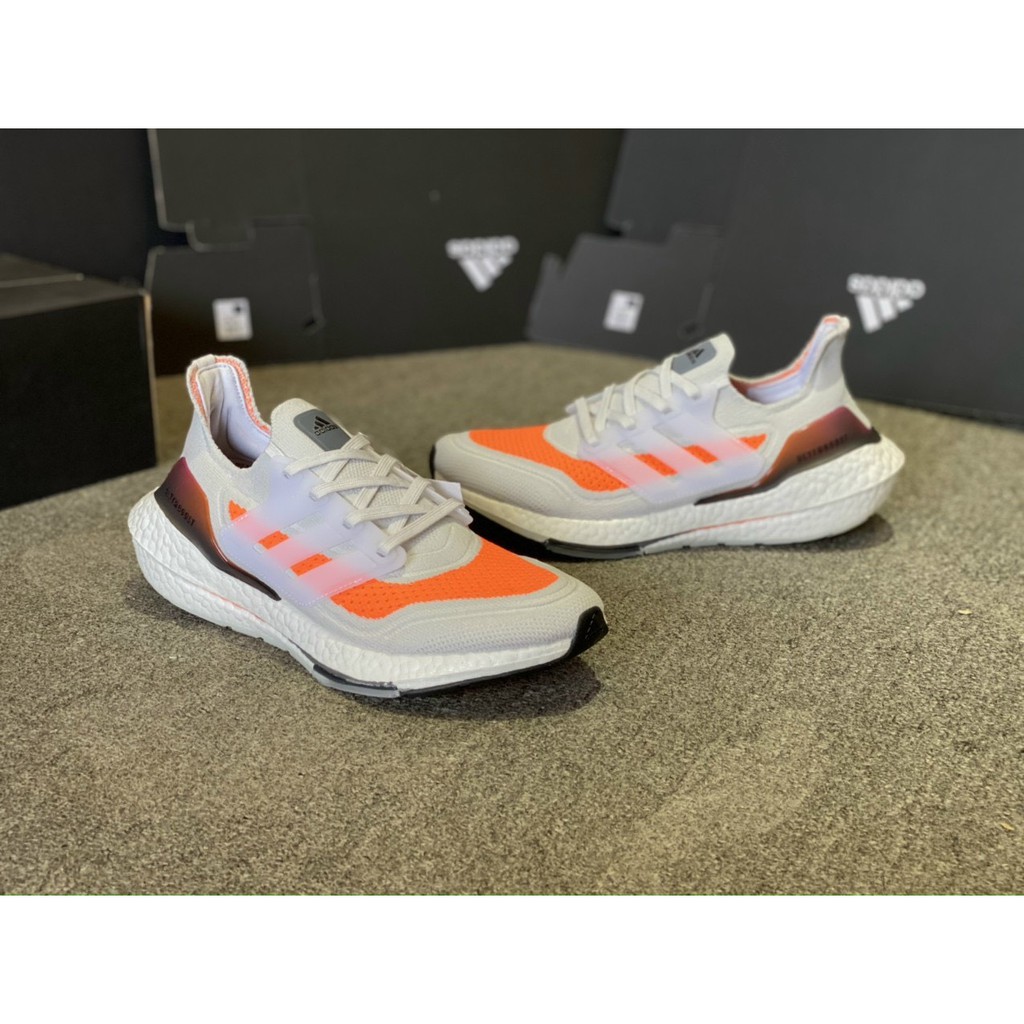 Giày Adidas Ultra Boost 21