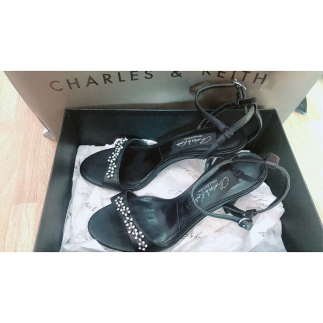 Giày Cao Charles & Keith Au Sale