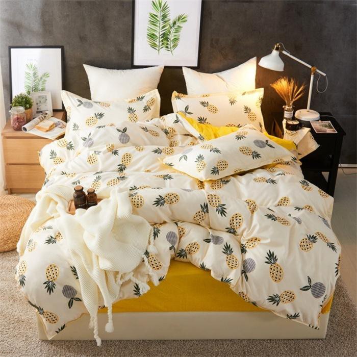 GIÁ SỈ Bộ chăn gối ga giường 1m8 (hình vịt và dứa) vải cotton và PE mềm mịn 8129