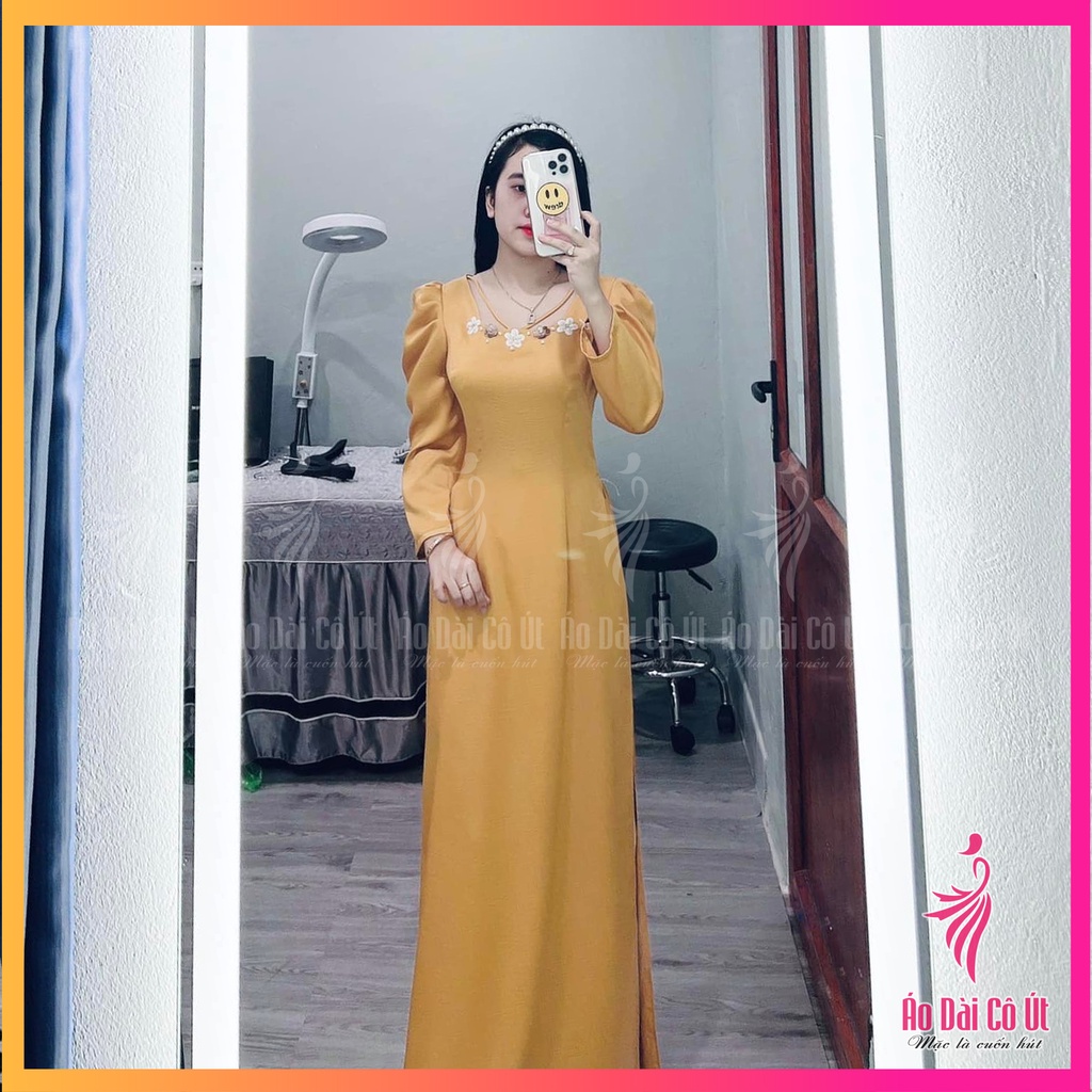 Áo dài truyền thống lụa tây thi cổ vuông cách điệu tay bồng đính hoa dùng cho dự tiệc cưới hỏi lễ tết