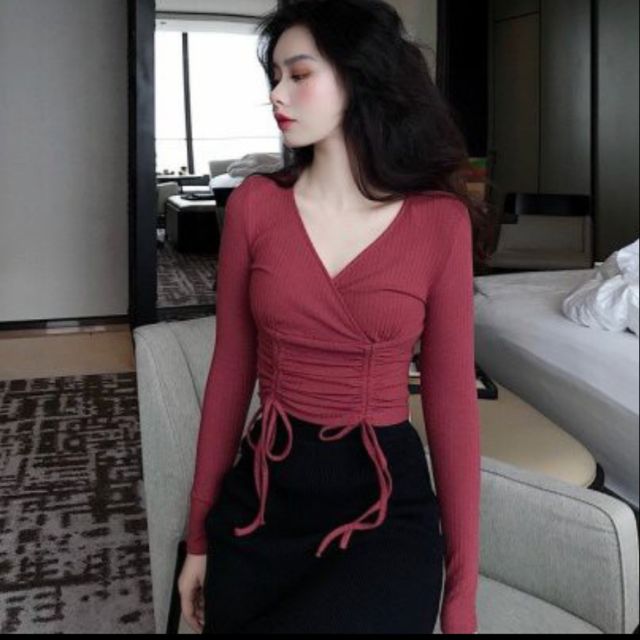Áo cổ đắp chéo dây rút eo tay dài