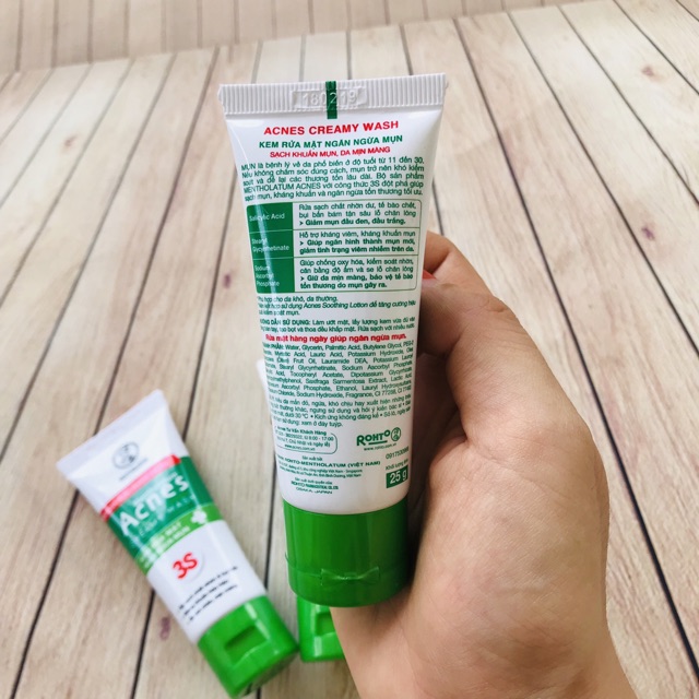 Sữa rửa mặt Acnes 25g