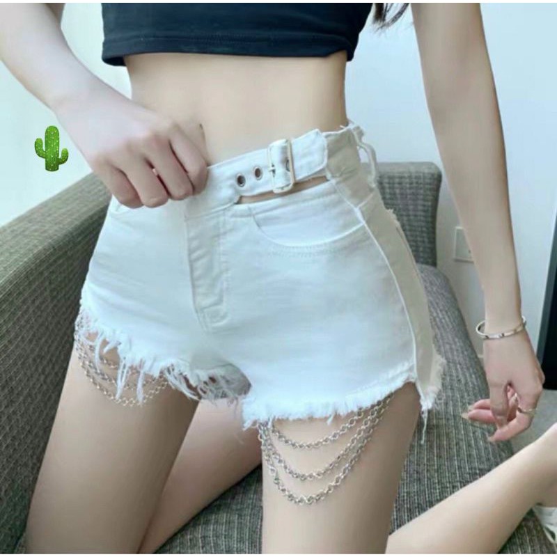 Quần ngắn nữ kaki phối nịt lai xích 2 bên (2 sợi mỗi bên)