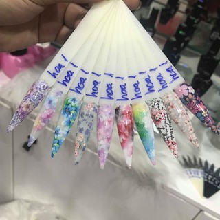Foil dán móng Hoa chữ