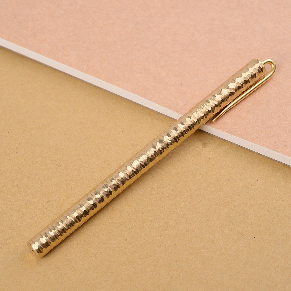 Bút bi bằng đồng V5