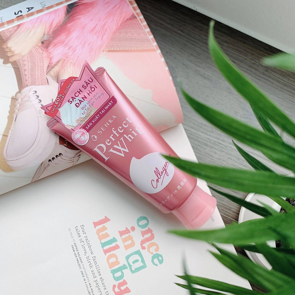 Sữa rửa mặt tạo bọt Senka Perfect Collagen 120g[CocoLux]