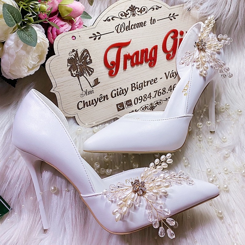 GIÀY CƯỚI THIẾT KẾ HOA NGỌC TO DẠNG KẸP