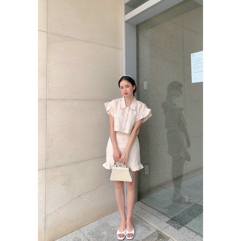 Set Đồ KITTY SET gồm chân váy và áo thiết kế phần tay bèo nhẹ form áo rộng không kén dáng chân váy có co giãn