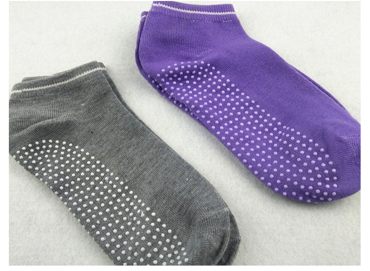 Set 4 đôi vớ cotton có chấm cao su chống trượt cao đến mắt cá chân thích hợp cho tập yoga/pilates/thể dục thể thao