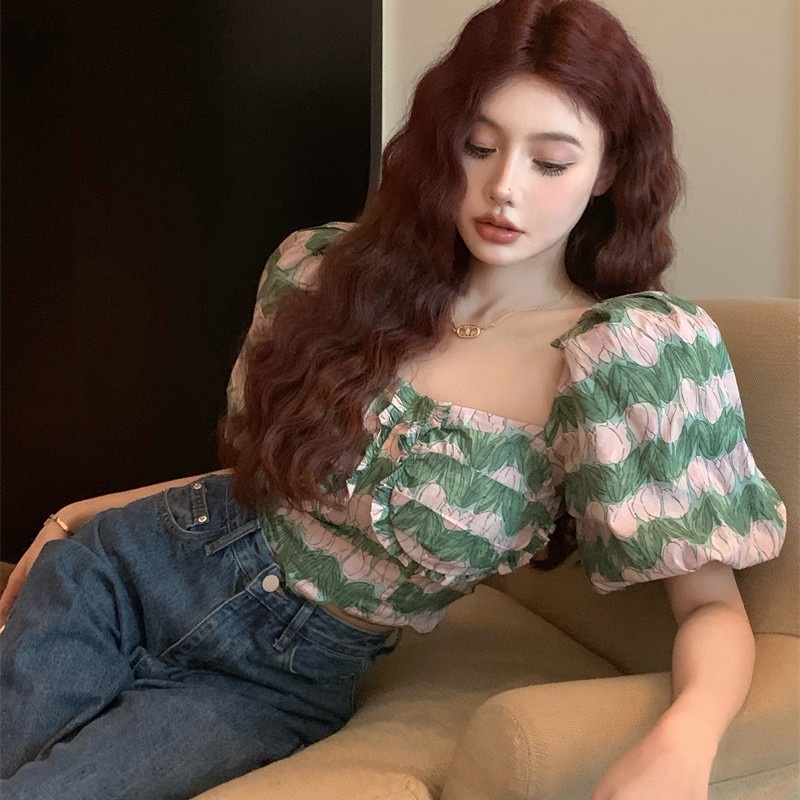Áo Croptop Ngắn Tay Cổ Vuông Họa Tiết Hoa Tulip Xinh Xắn Thời Trang