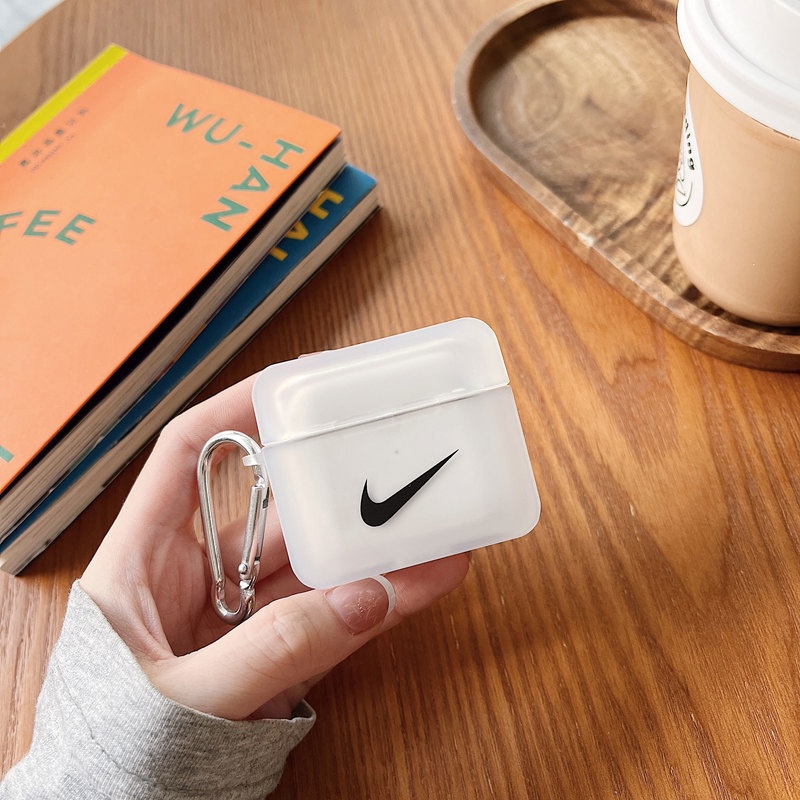 Vỏ Bảo Vệ Hộp Sạc Tai Nghe Airpods 1 2 Pro 3 Không Dây Mềm Họa Tiết Thương Hiệu Cao Cấp Sang Trọng