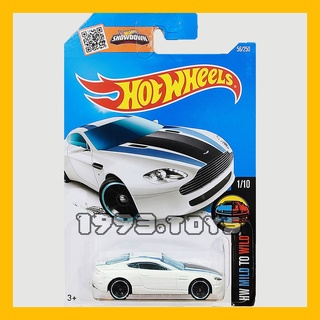 Xe mô hình 1:64 hot wheels basic 2016 hw mild to wild - aston martin v8 vantage dhp81
