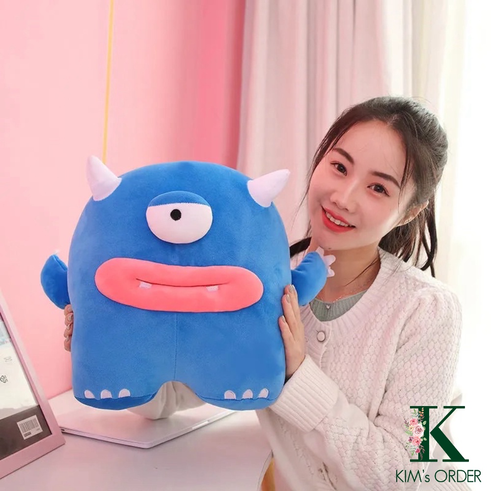 Gấu thú nhồi bông môi dày họ hàng môi tều kích thước 65cm có túi sưởi ấm tay mùa đông ngộ nghĩnh cute loại xịn có sẵn