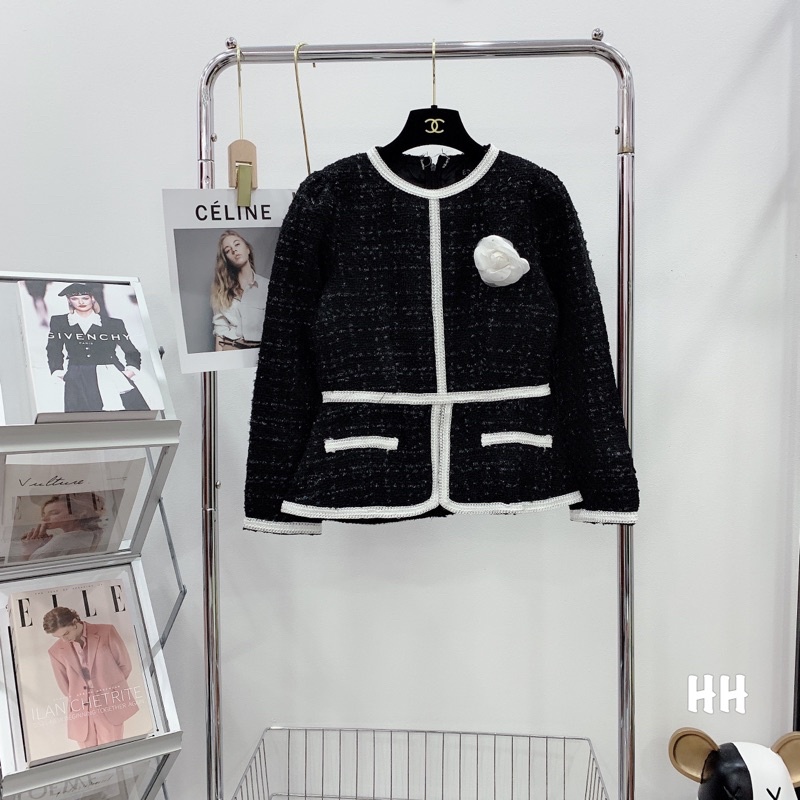 Sét áo dạ tweed +chân vây voan tầng siêu sang chảnh kèm tang hoa | BigBuy360 - bigbuy360.vn