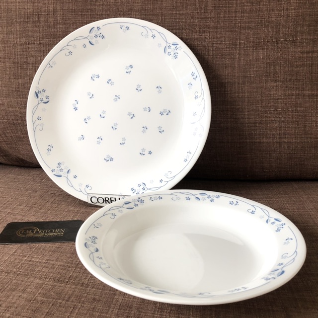 Dĩa thuỷ tinh Mỹ Provincial Blue Corelle (21.5cm-26cm)