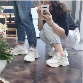 Giày sneaker GG độn đế chữ NY