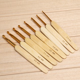 Set 8 Kim Móc Len Cán Tre 8 Kích Cỡ 2.5mm - 6mm