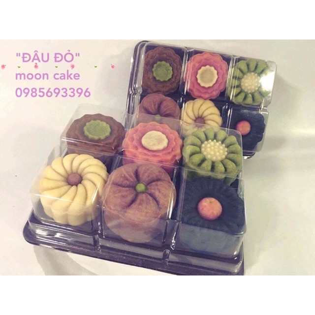 "Đậu đỏ" moon cake