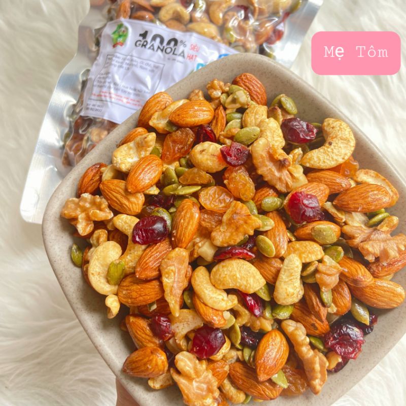 500GRAM NGŨ CỐC GRANOLA NƯỚNG MẬT ONG HANDMADE (NGŨ CỐC NGUYÊN HẠT, HẠNH NHÂN, ÓC CHÓ, HẠT ĐIỀU, HẠT BÍ, K MACCA)