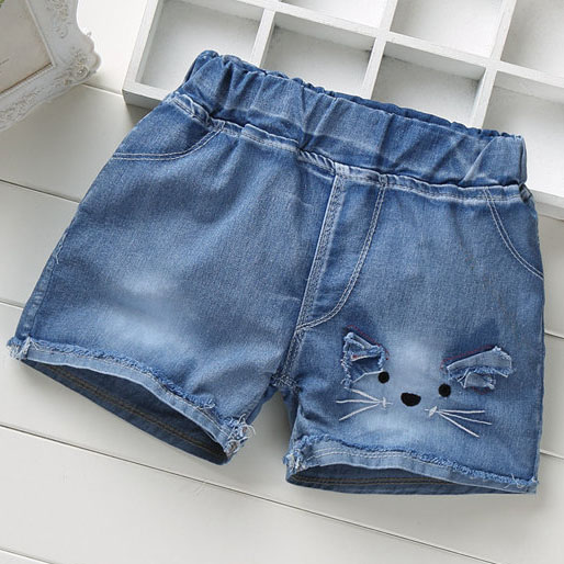 Quần đùi jeans thêu họa tiết mặt mèo xinh xắn dành cho bé gái