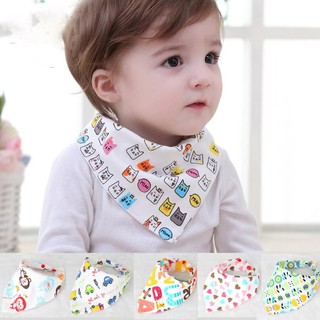 Yếm quàng cổ cài nút cho bé yêu