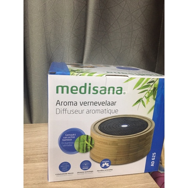 Máy xông tinh dầu tạo ẩm Medisana AD625 Hộp tre Bamboo, đèn 6 màu