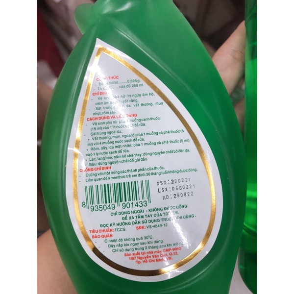 dung dịch dùng ngoài gynofar 250ml, 500ml màu xanh lá