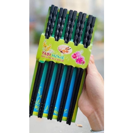 ĐŨA NHỰA 10 ĐÔI