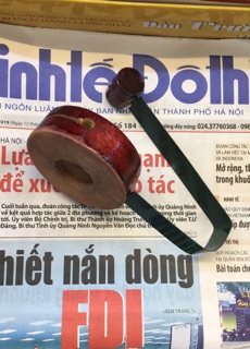 Song loan chuôi sắt