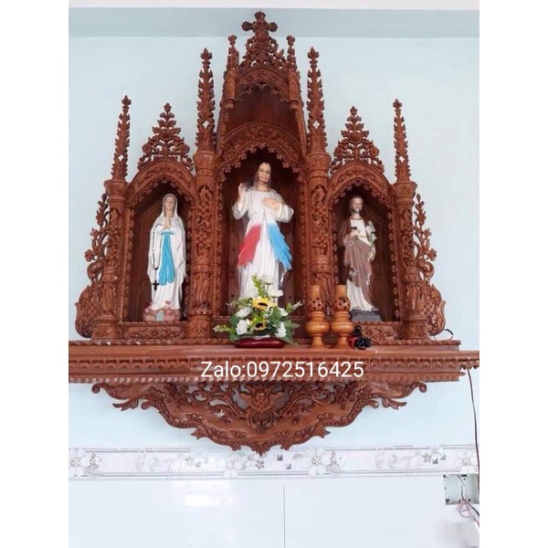 Bàn thờ gia đình công giáo _ Toà gia đình công giáo _ Toà 3 buồng 4 cột