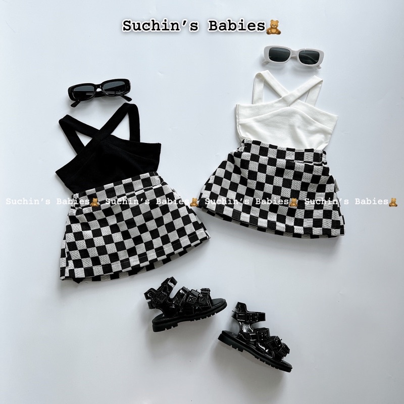 Set áo kèm chân váy Suchin