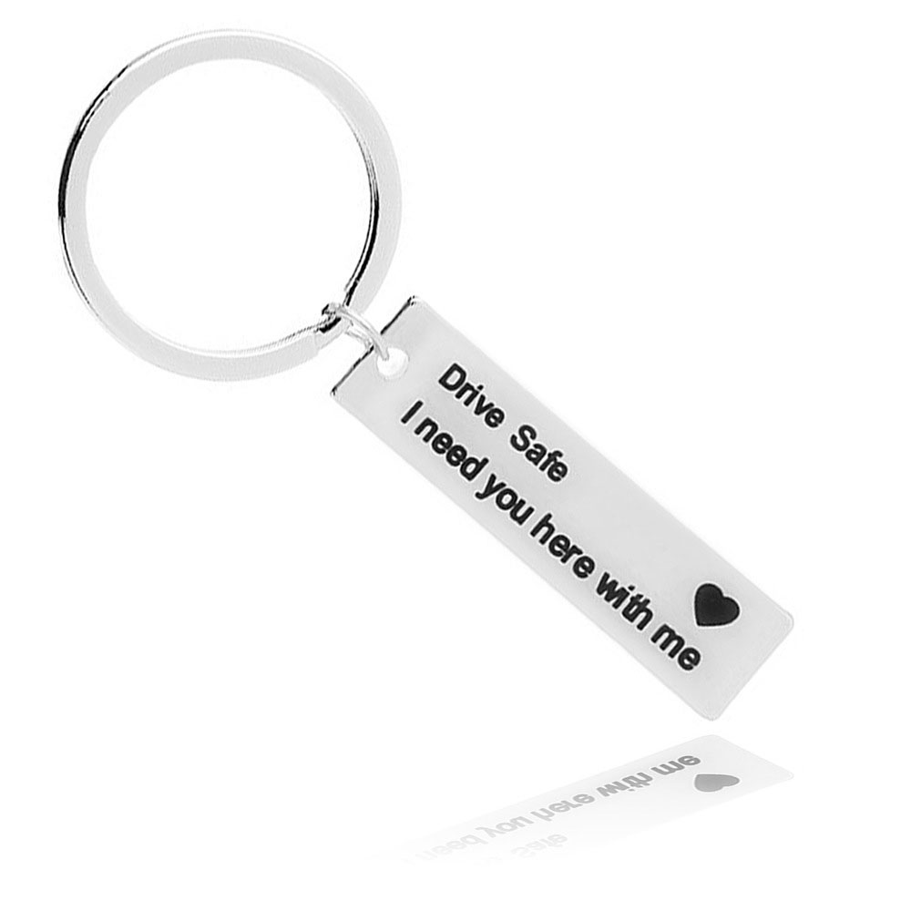 Móc Khóa Khắc Chữ I Need You Here Thời Trang