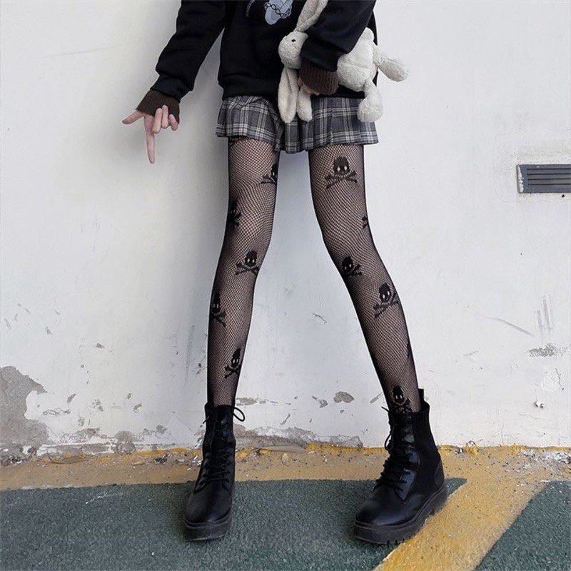 Quần tất lưới họa tiết hình đầu lâu phong cách cá tính gothic Nhật Bản