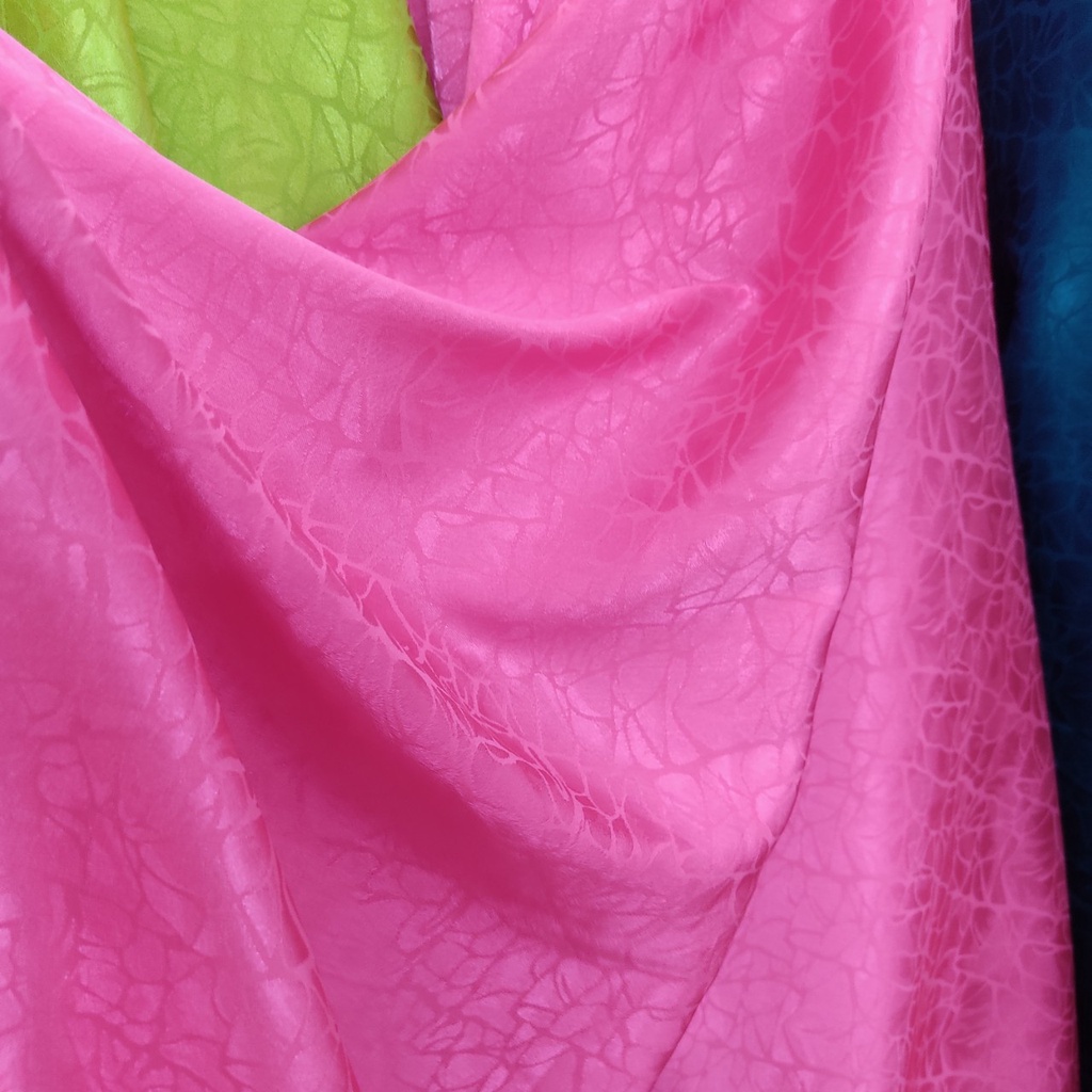 Vải Gấm Đá Đông Hưng cao cấp siêu mềm mại, siêu mát tay....chuyên may áo dài, pháp phục, đầm váy cao cấp....