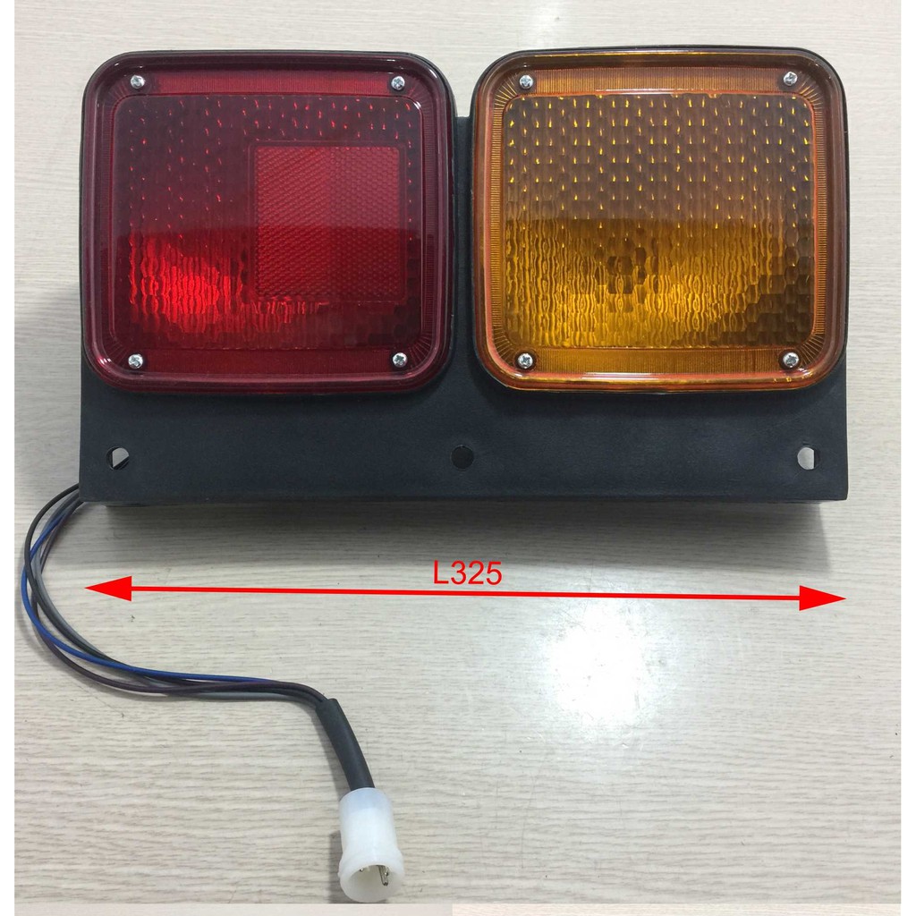 Đèn hậu xe tải (đèn lái) lắp cho Dongfeng 7T, xe ben 7 tấn đến 9 tấn. Đèn 2 khoang vuông, trái và phải khác nhau