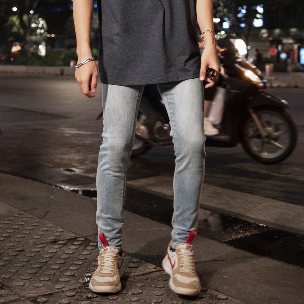 Quần Skinny Jeans Nam Màu Xanh Nhạt Trơn Chất Liệu Cotton Co Giãn Ống Đứng Dáng Ống Ôm Chân Chuẩn Skinny