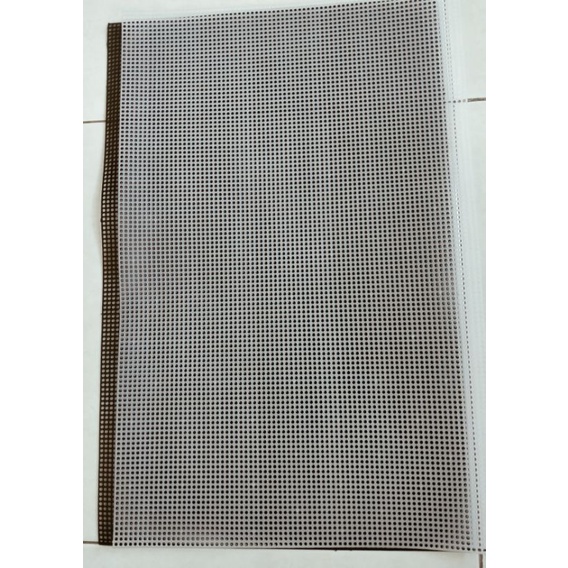 Canvas Lỗ Tròn 33*50Cm