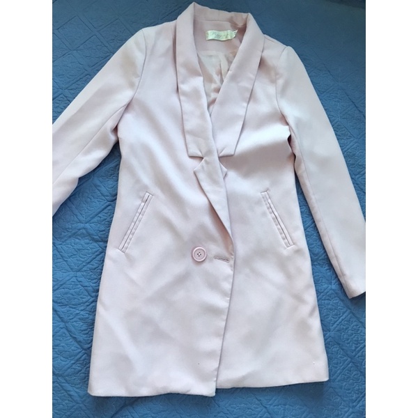 Pass vest blazer size m dài đến đùi màu Hồng phấn 150k