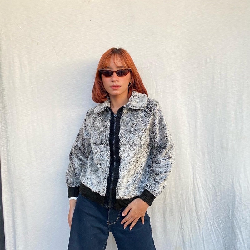 Áo Khoác Lông Vintage / Cửa Hàng Tihrift Shop Preloved Cao Cấp Thương Hiệu Thứ Hai