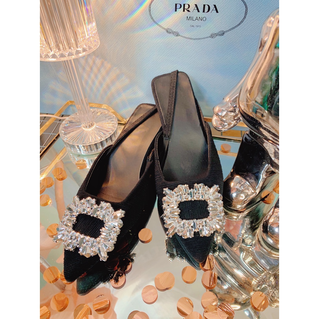 Giày sandal cao gót mũi nhọn trang trí khuy vuông phong cách Pháp cao cấp