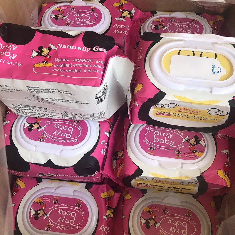 Khăn ướt cao cấp 150g/hộp EMY BABY kháng khuẩn