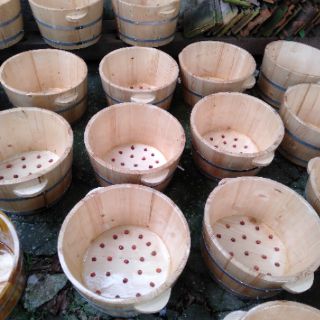 Chậu gỗ ngâm chân có hạt massage