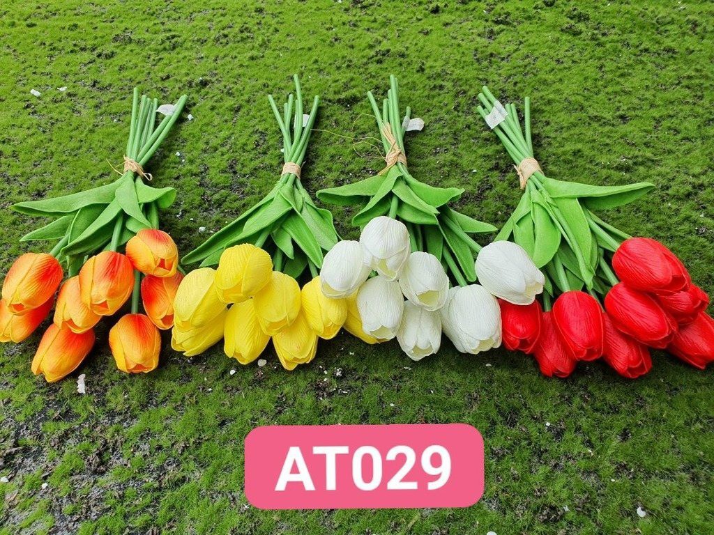 Hoa Vải Hoàn Mỹ - Bó Hoa Tulip Thái Cao Su (AT029)