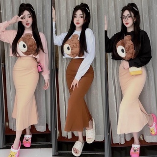Set áo thun croptop gấu lông tay dài +chân váy