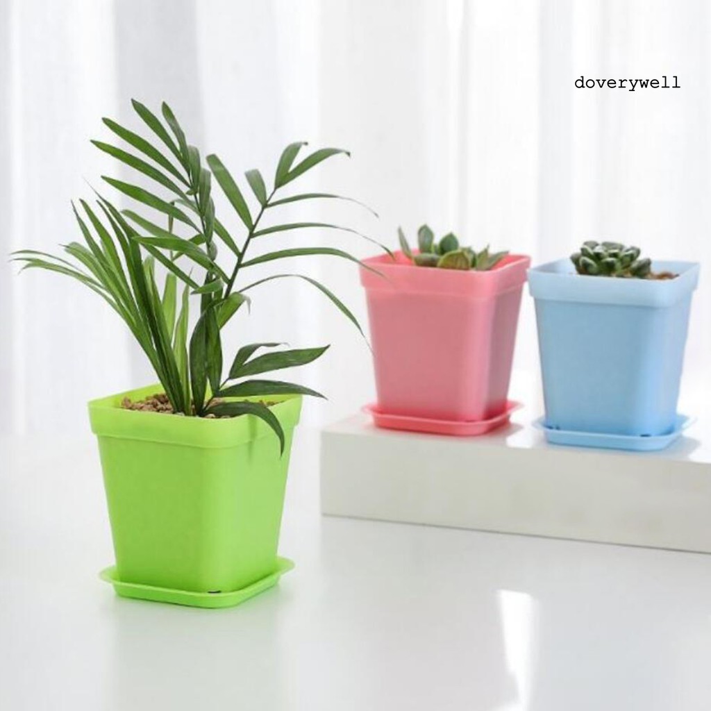 Chậu Hoa Bằng Nhựa Hình Vuông Kèm Khay Đựng